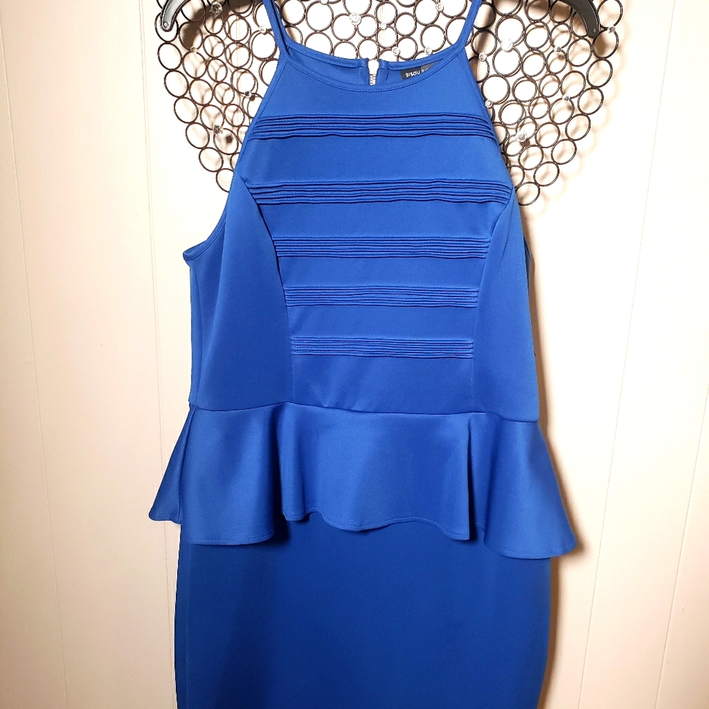 Bisou bisou dress